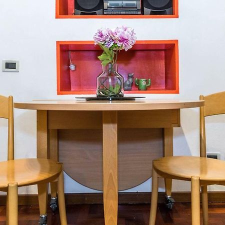 Altido Colorful Studio For 2 Close To Sforzesco Castle Mailand Exterior foto