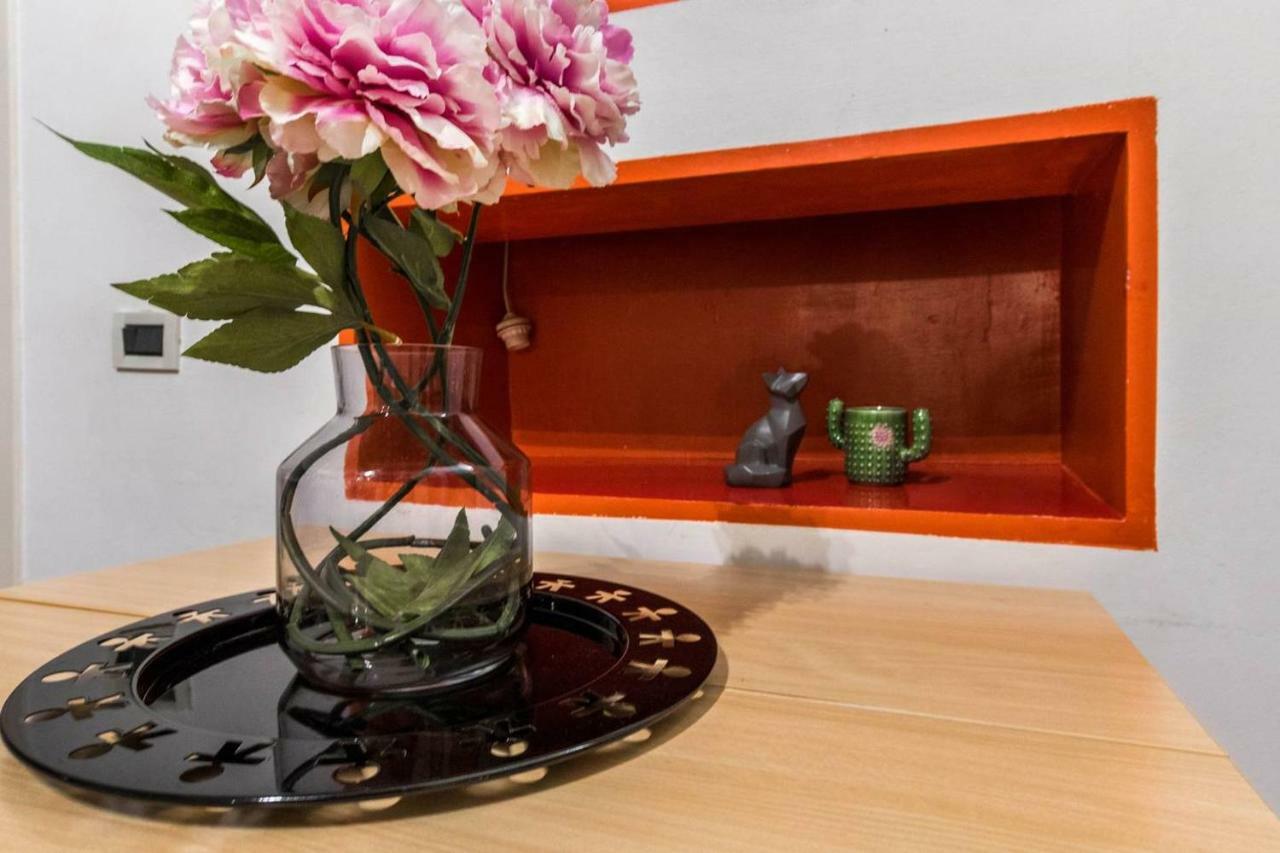 Altido Colorful Studio For 2 Close To Sforzesco Castle Mailand Exterior foto